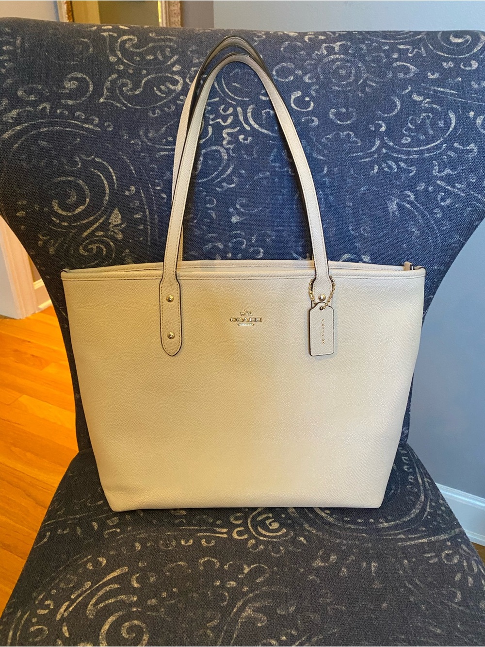 Coach Ivory Leather Tote with Gold Logo Hardware